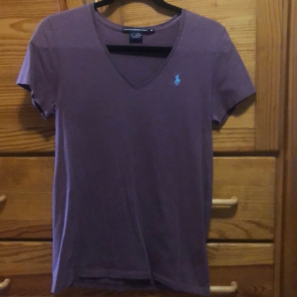 Polo Tonal V-Neck Tee